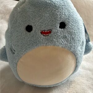 NWT Kelly Toy Squishmallow Davie Blue Shark